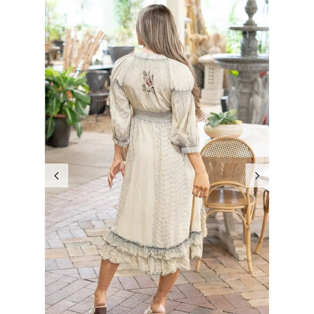 Young‎ Threads Cream Stone Washed Elastic V-neck Midi Dress Cowgirl Boho - Picture 2 of 3